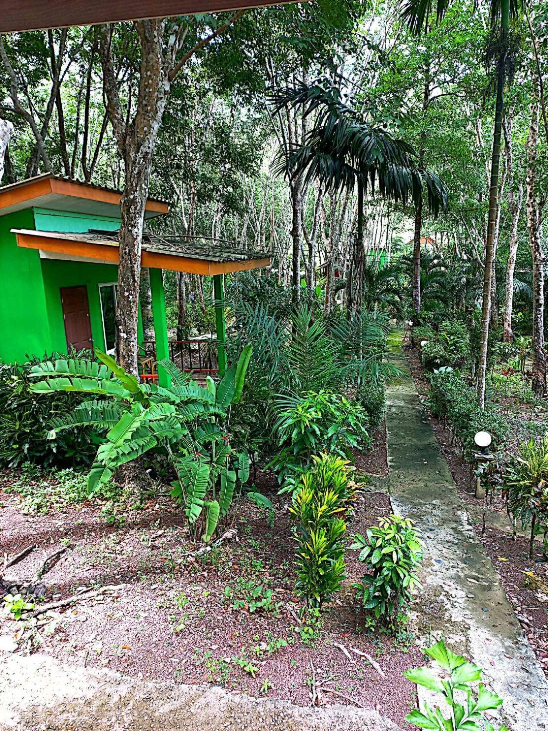 Lanta Maikeaw Bungalow Ko Lanta Екстериор снимка