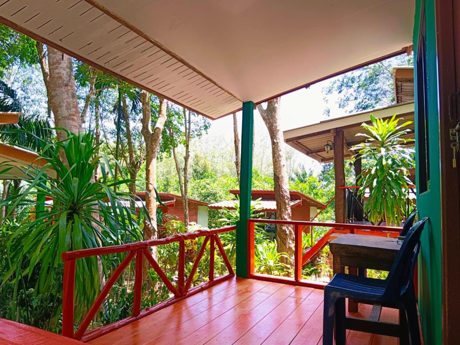 Lanta Maikeaw Bungalow Ko Lanta Екстериор снимка